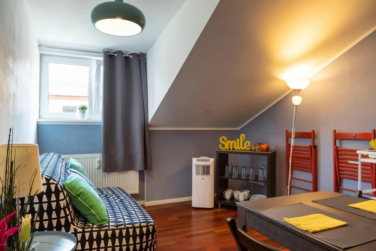 Rosenthaler Calling - Rooftop Apartment Berlin Almanya